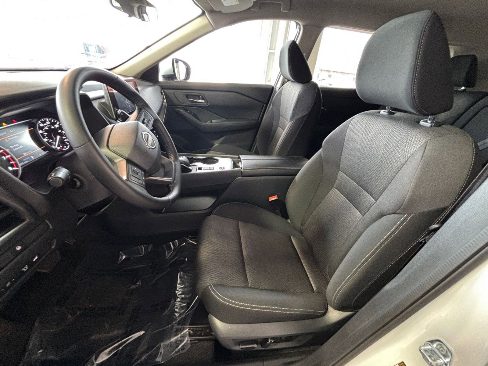 Thumbnail: 2025 Nissan Rogue - 30