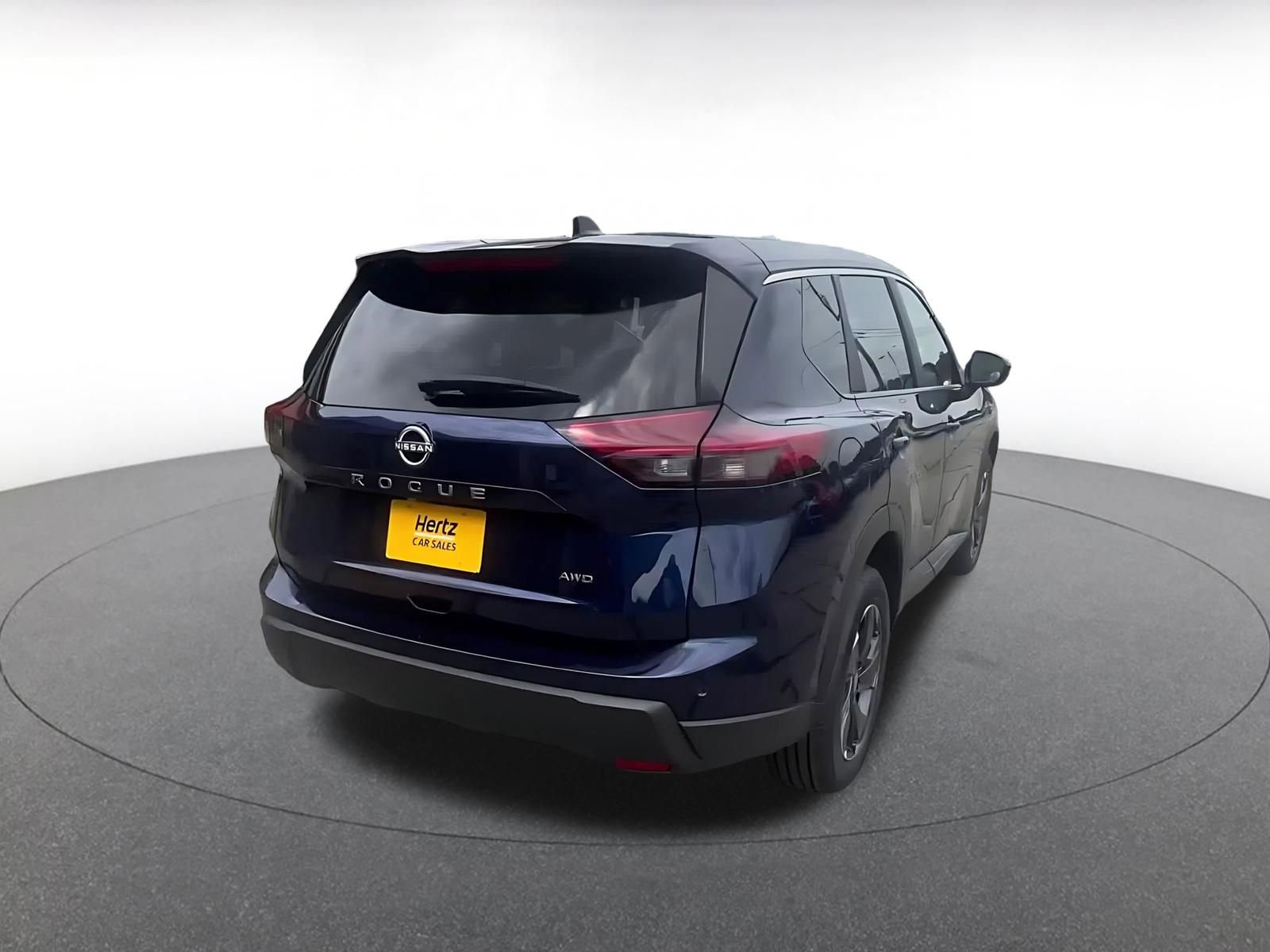 Thumbnail: 2025 Nissan Rogue - 13