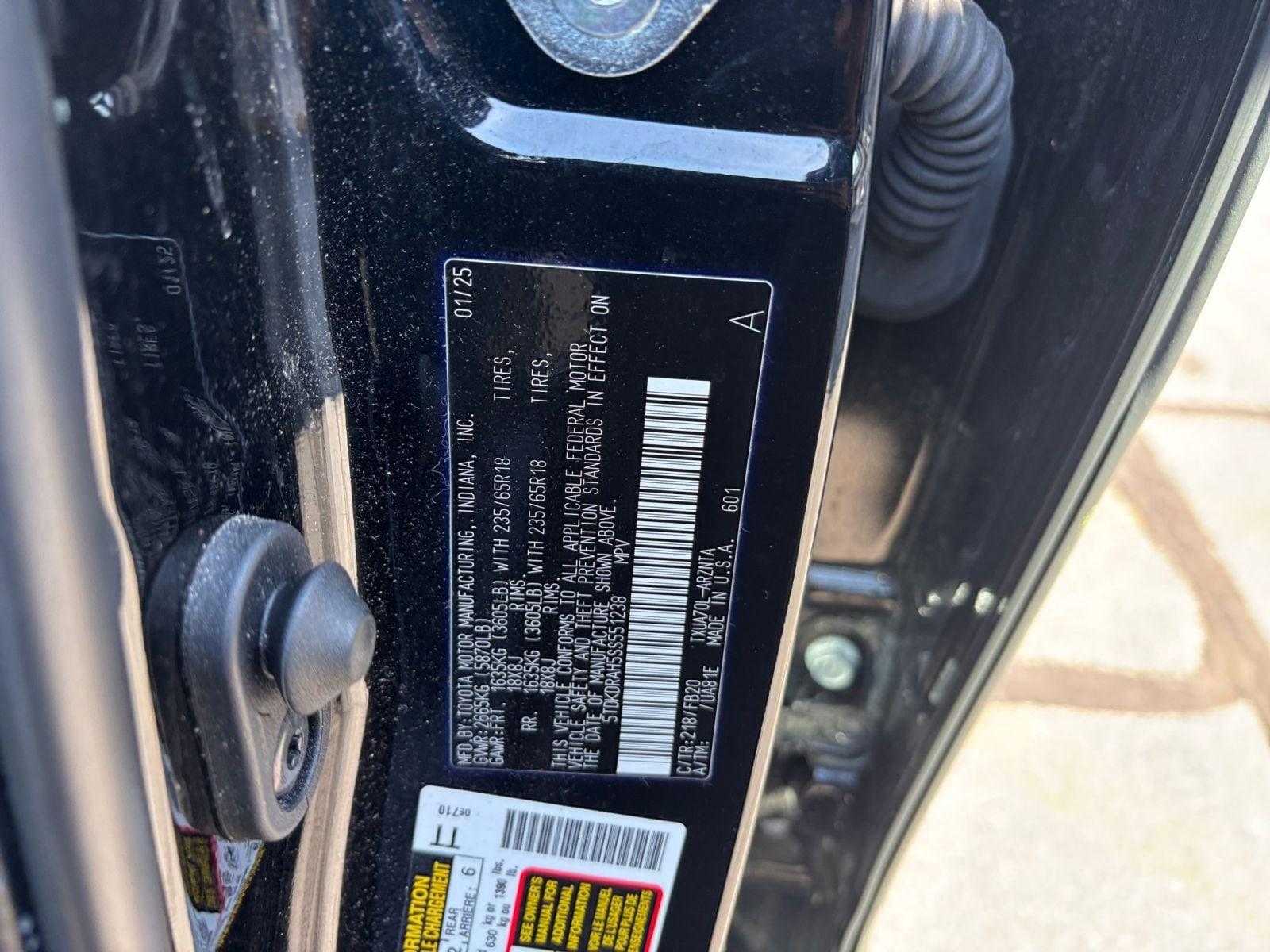 Thumbnail: 2025 Toyota Highlander - 31