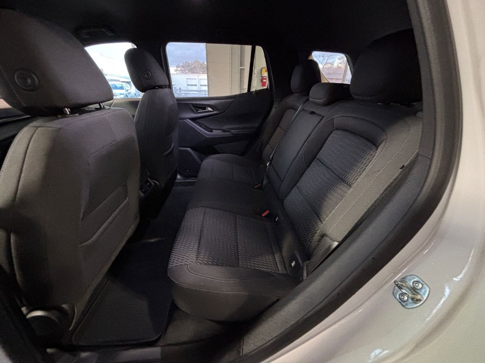 Thumbnail: 2025 Chevrolet Equinox - 29