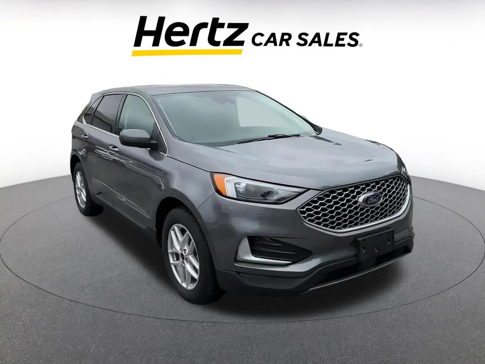 2024 Ford Edge  3