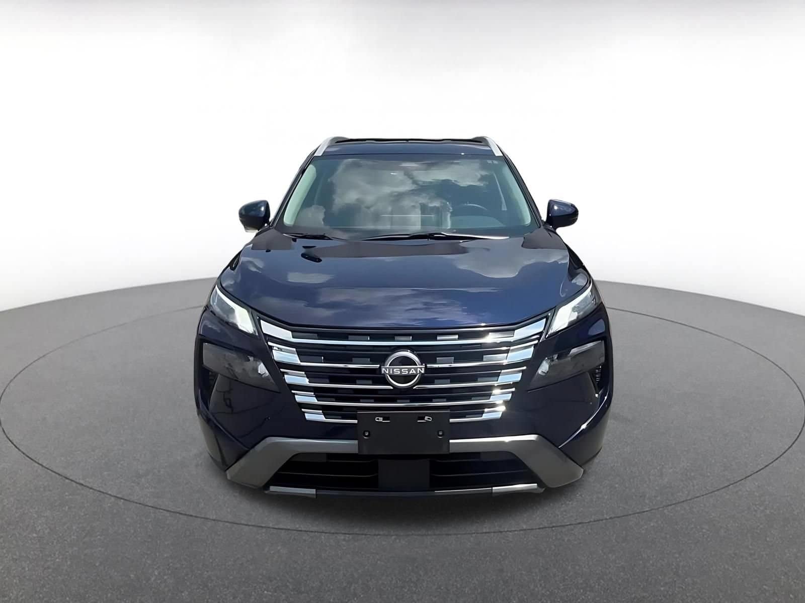 Thumbnail: 2026 Nissan Rogue - 4