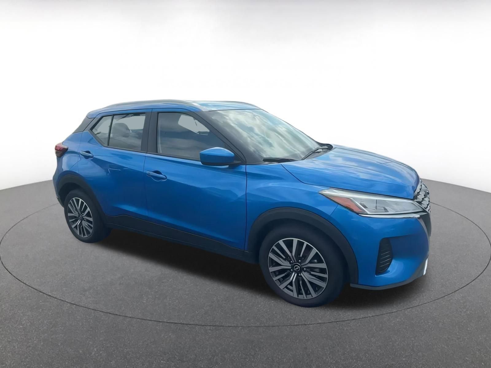 2024 Nissan Kicks SV 2