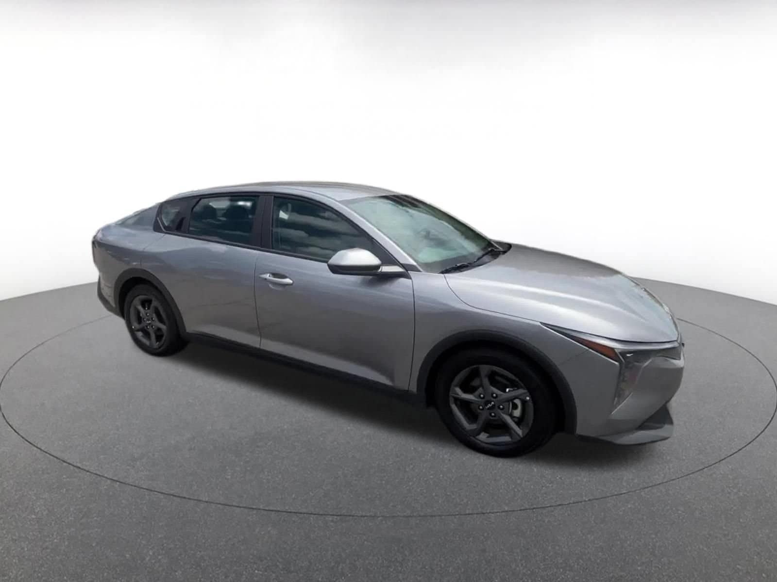 Thumbnail: 2025 Kia K4 - 2