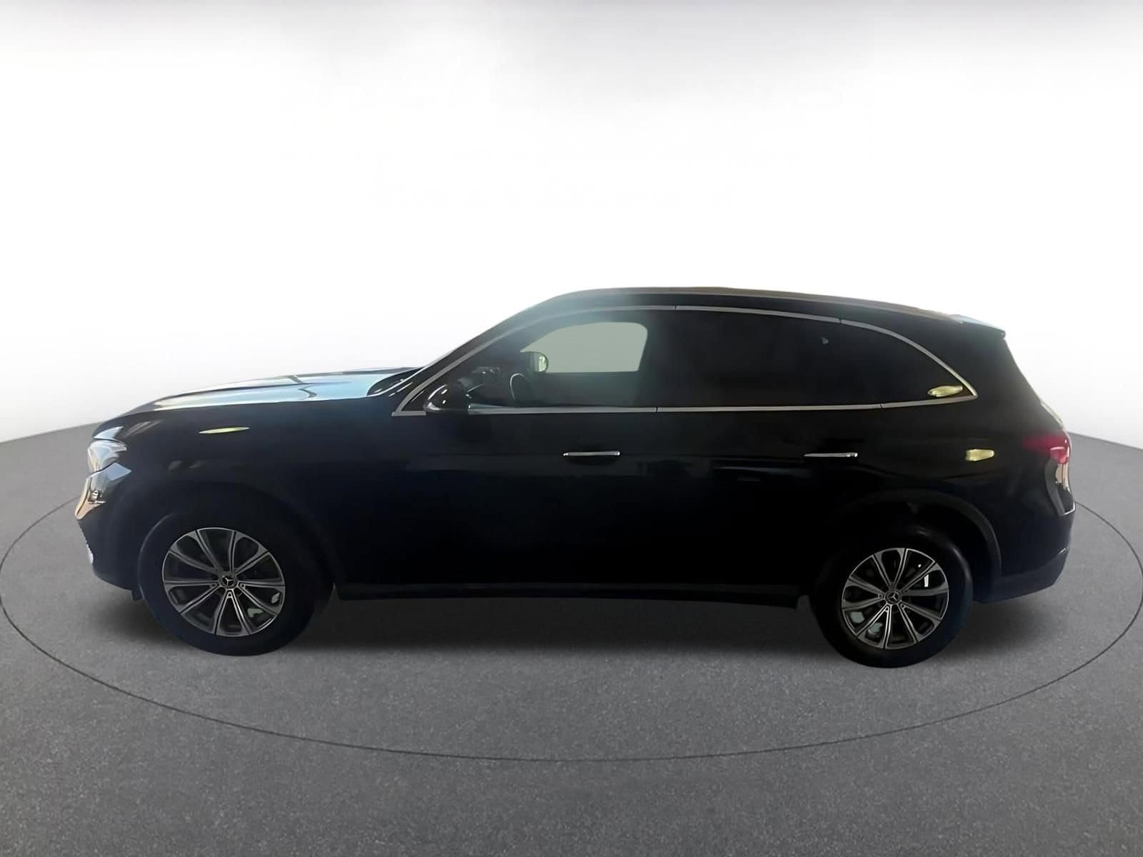 Thumbnail: 2024 Mercedes-Benz GLC - 8