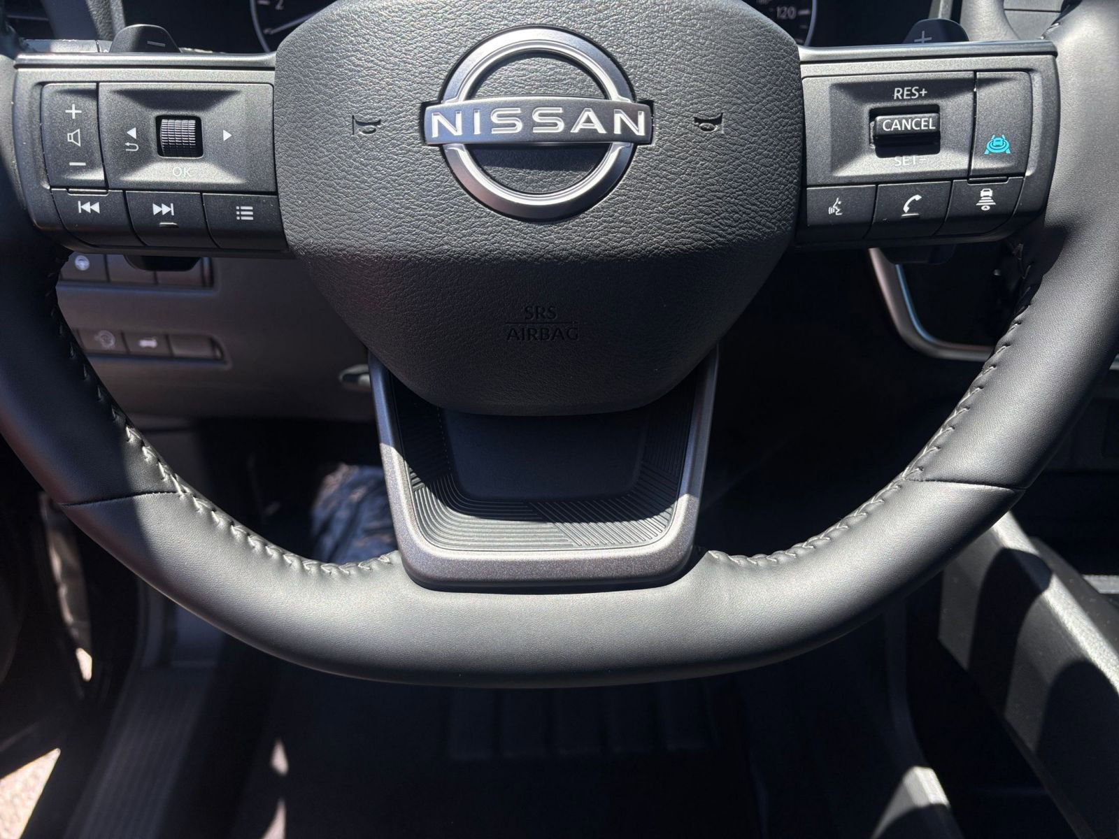 Thumbnail: 2025 Nissan Rogue - 30
