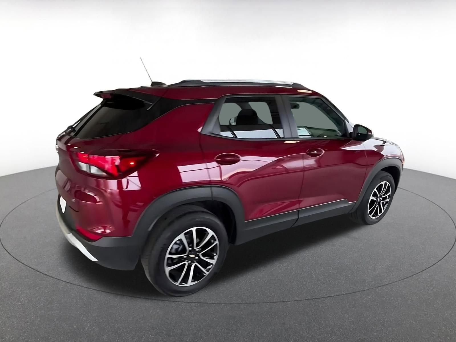 Thumbnail: 2025 Chevrolet TrailBlazer - 17