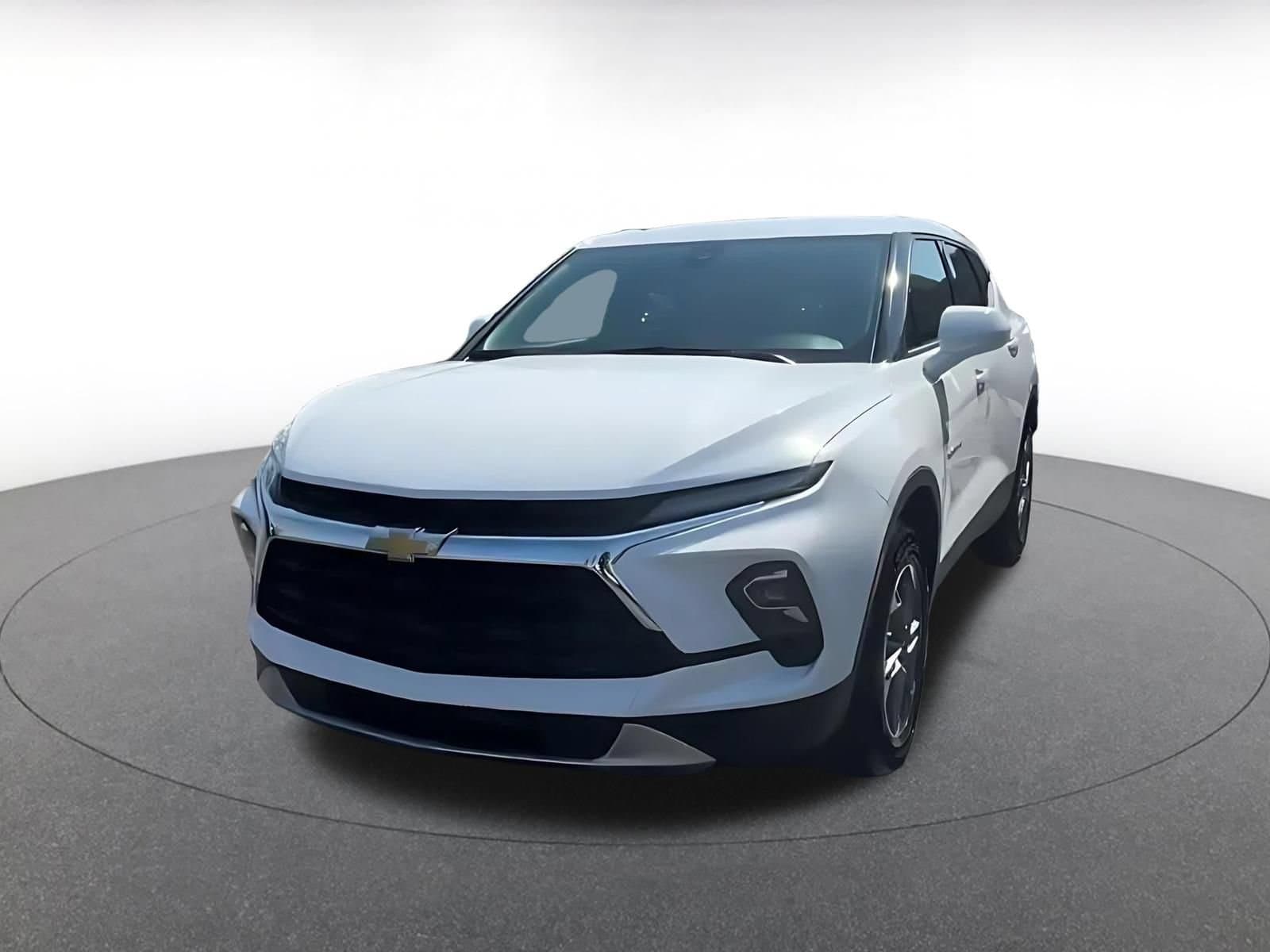 Thumbnail: 2026 Chevrolet Blazer - 6