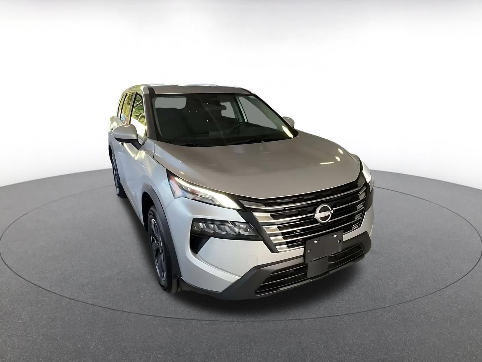 Thumbnail: 2025 Nissan Rogue - 3