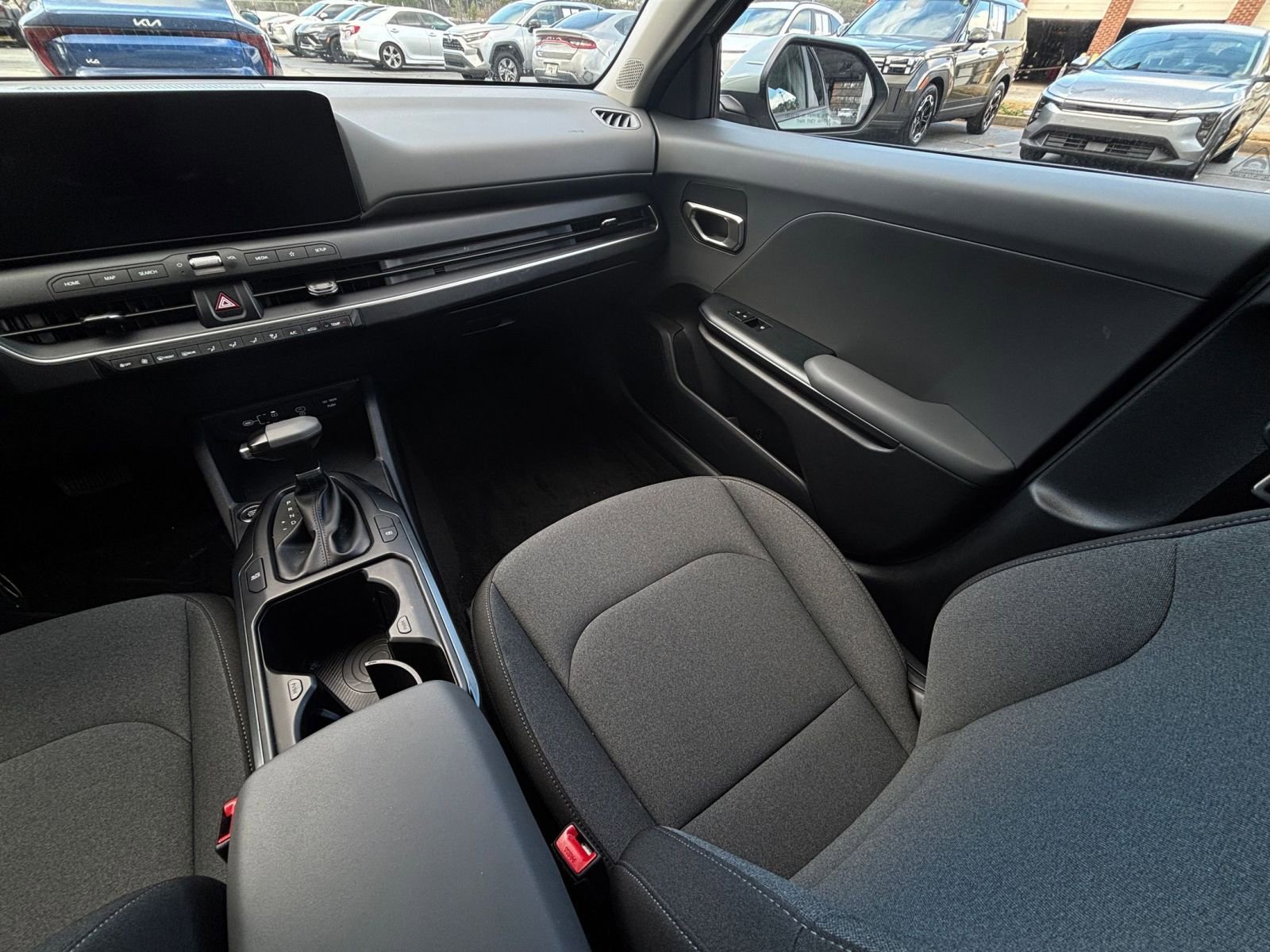 Thumbnail: 2025 Kia K4 - 34