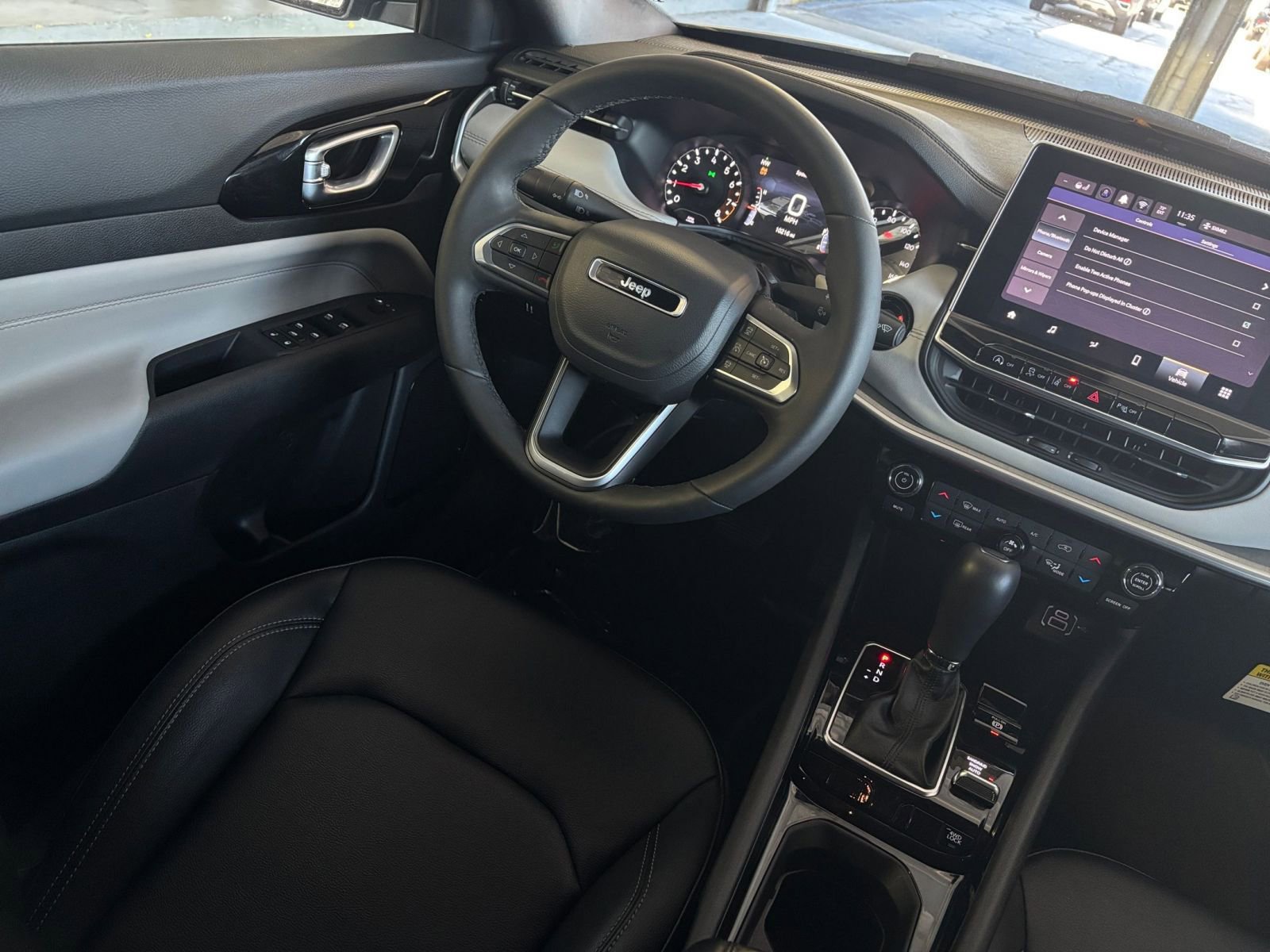 Thumbnail: 2025 Jeep Compass - 34