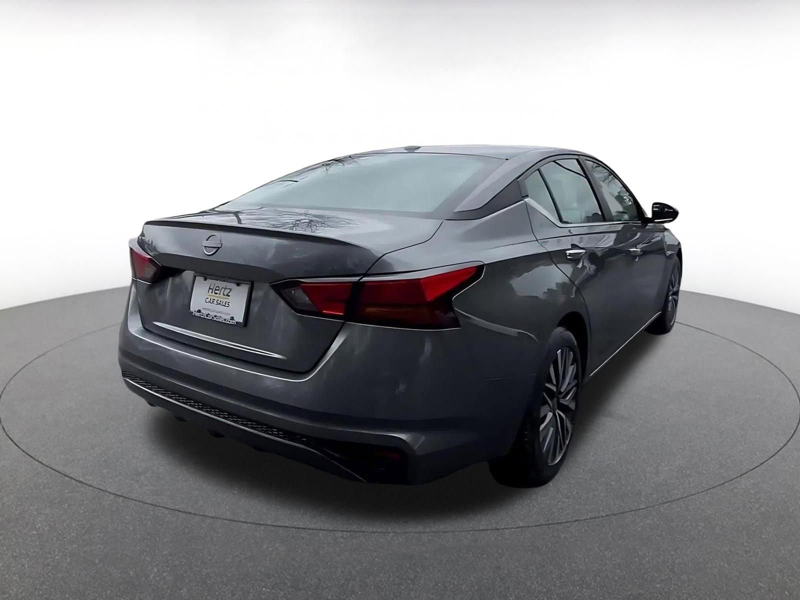 Thumbnail: 2025 Nissan Altima - 13