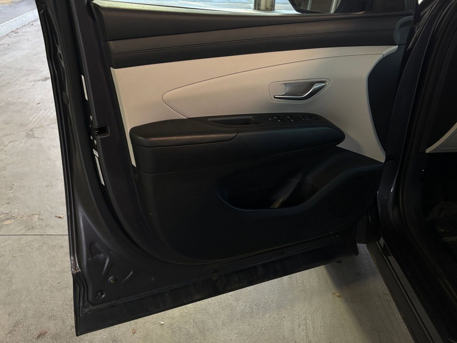 Thumbnail: 2025 Hyundai Tucson - 26