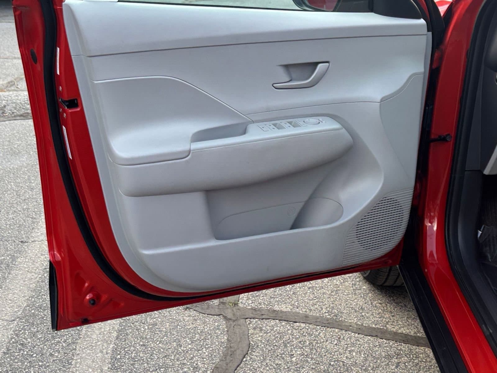 Thumbnail: 2025 Hyundai Kona - 25