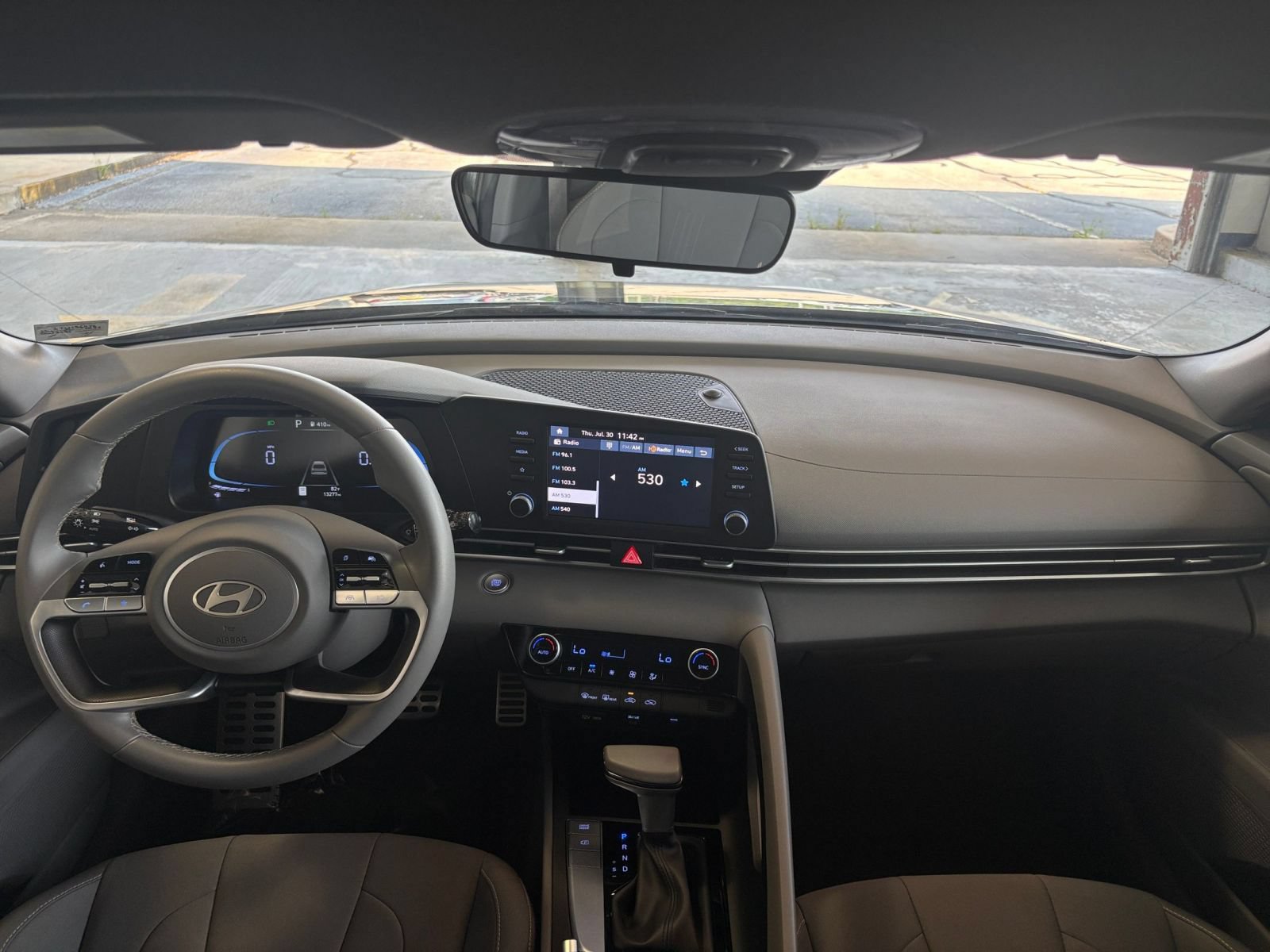 Thumbnail: 2026 Hyundai Elantra - 32
