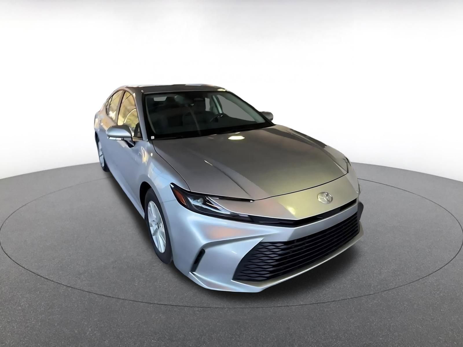 Thumbnail: 2025 Toyota Camry - 3
