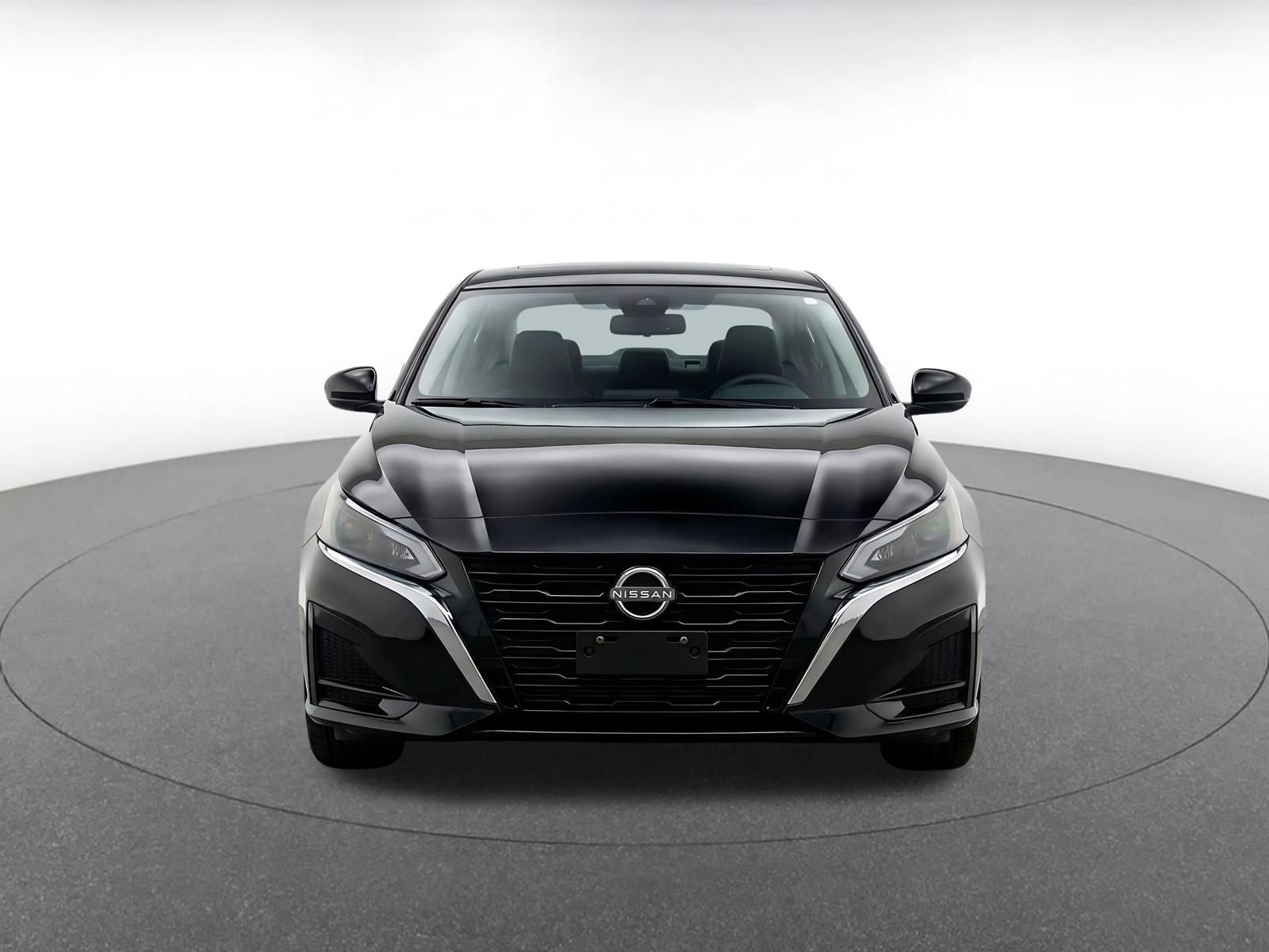 Thumbnail: 2025 Nissan Altima - 2