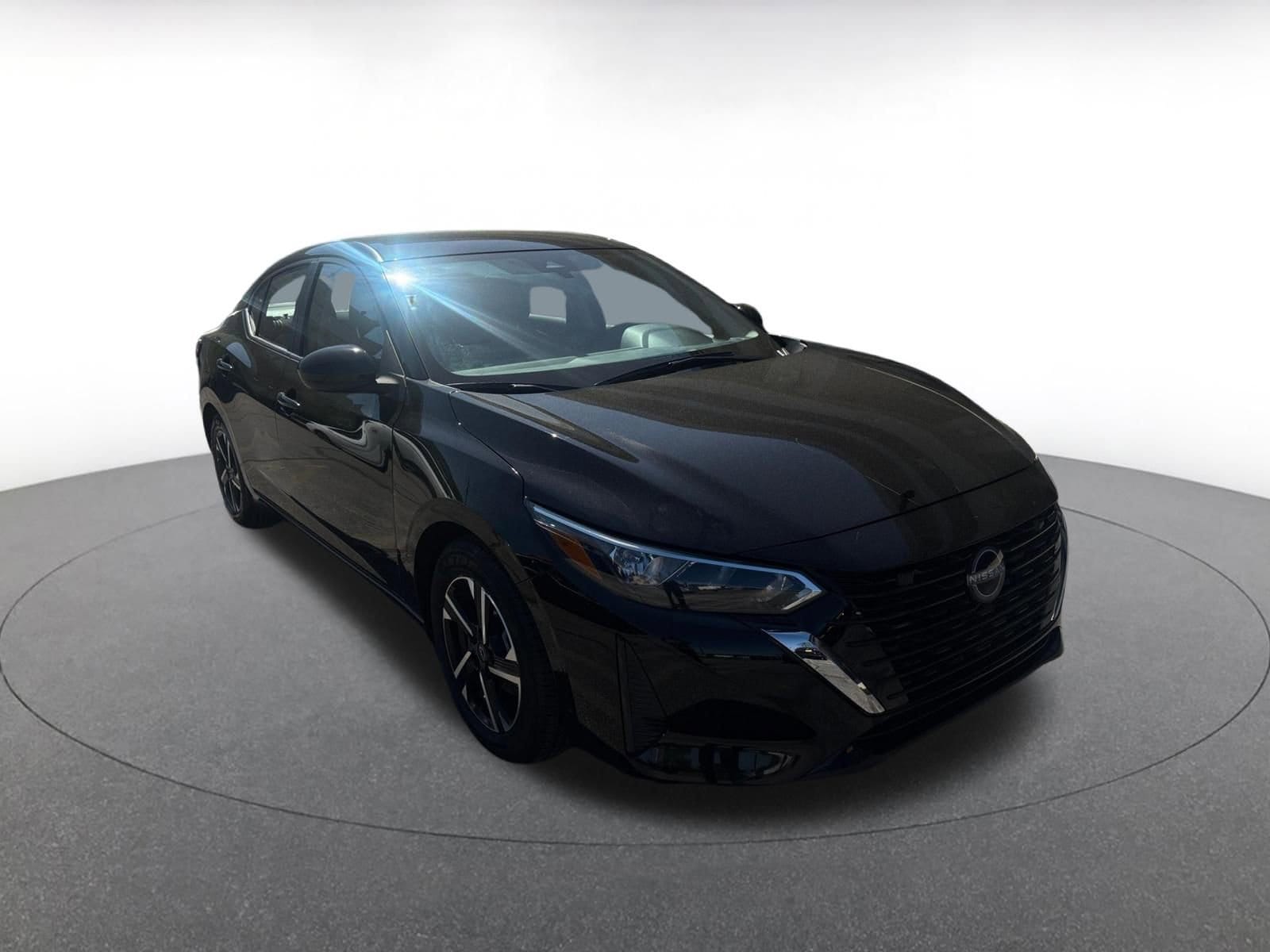 Thumbnail: 2025 Nissan Sentra - 1