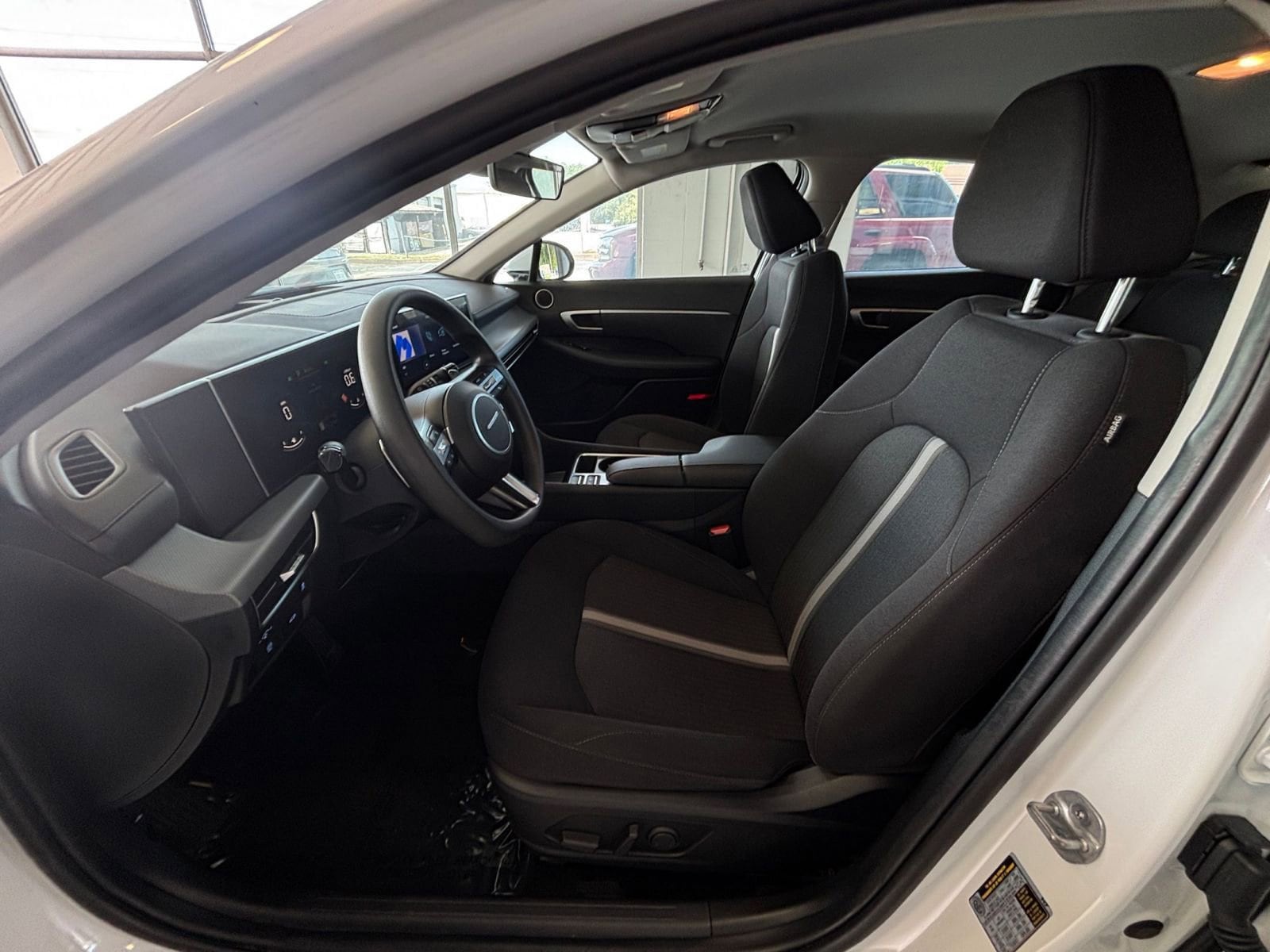 Thumbnail: 2025 Hyundai Sonata - 28