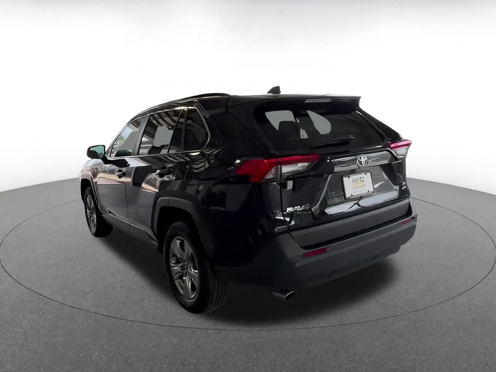 Thumbnail: 2024 Toyota RAV4 - 15