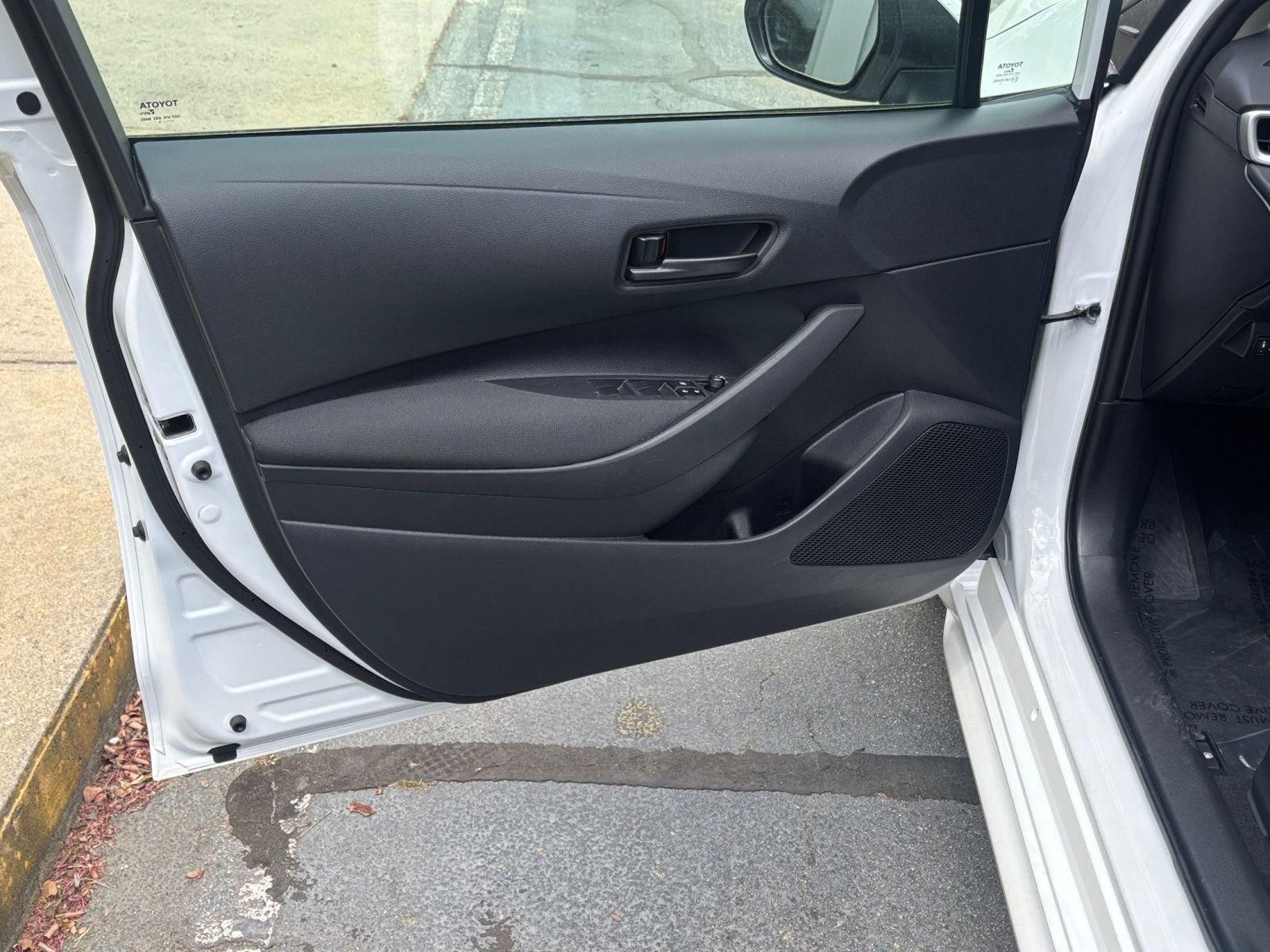 Thumbnail: 2025 Toyota Corolla - 21