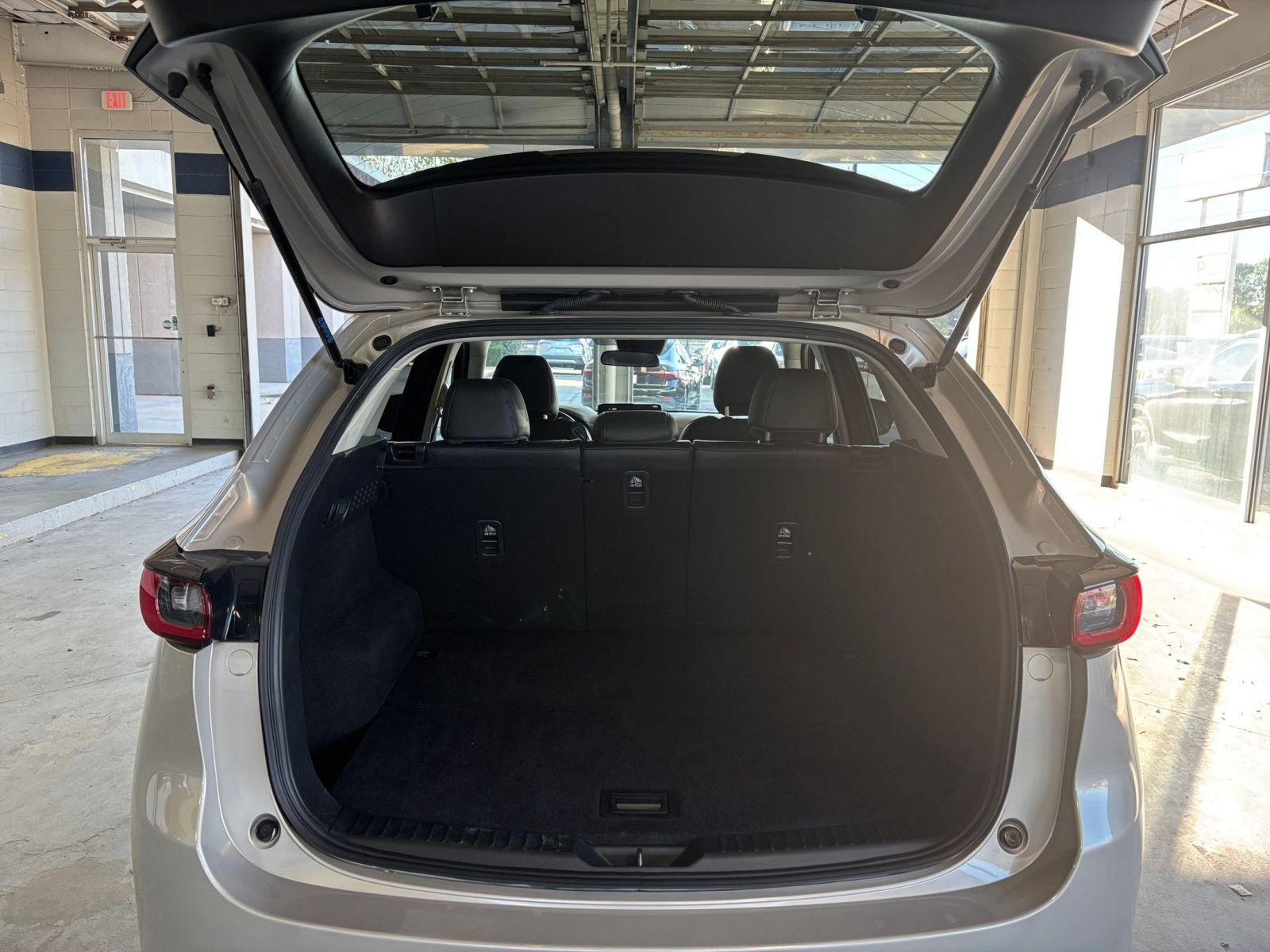 Thumbnail: 2025 Mazda CX-5 - 34