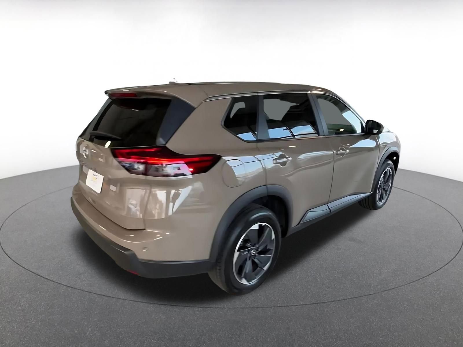 Thumbnail: 2025 Nissan Rogue - 15