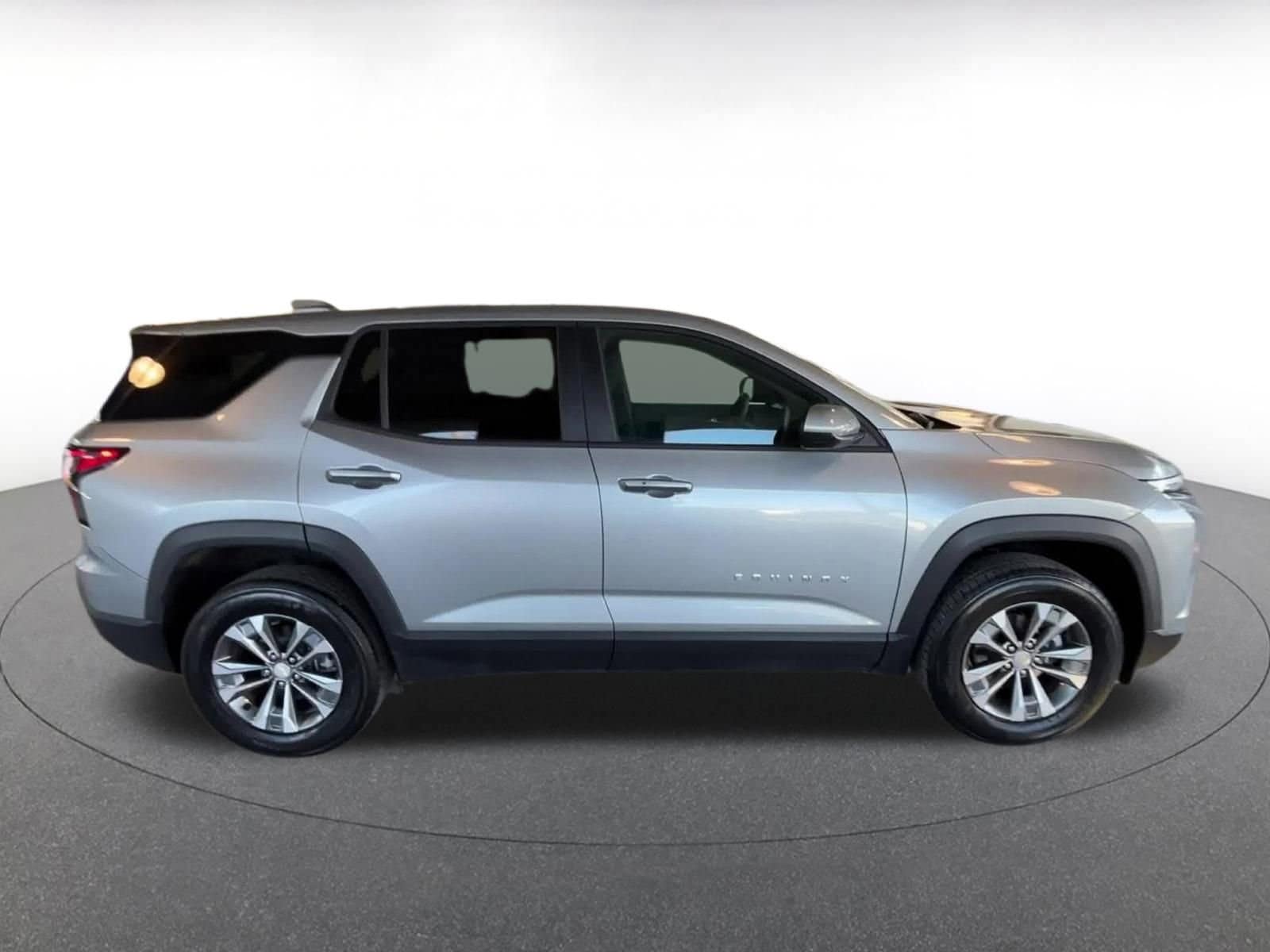 Thumbnail: 2025 Chevrolet Equinox - 17