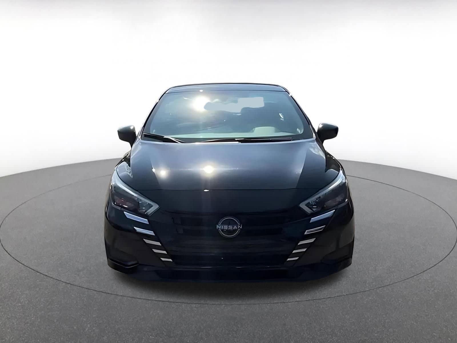 Thumbnail: 2025 Nissan Versa - 5
