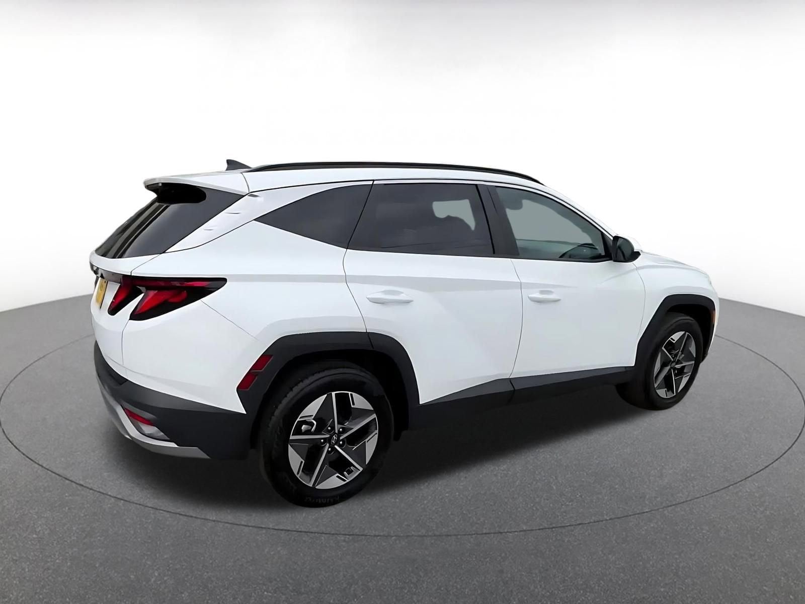 Thumbnail: 2025 Hyundai Tucson - 21