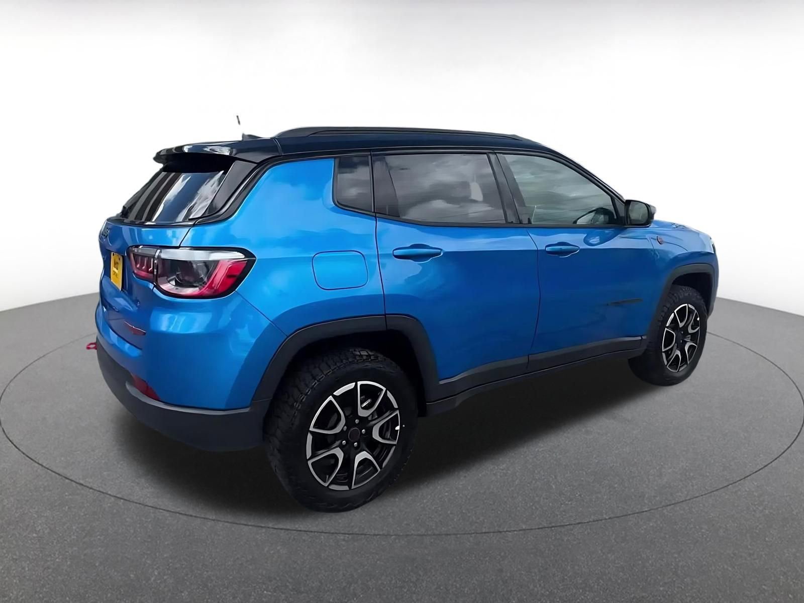 Thumbnail: 2025 Jeep Compass - 13