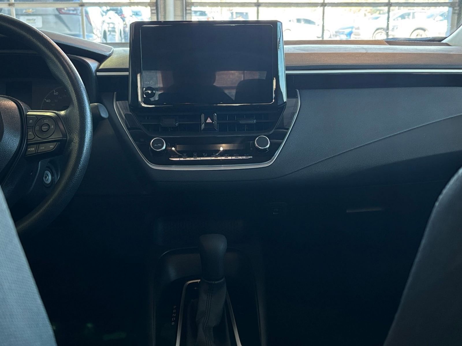 Thumbnail: 2025 Toyota Corolla - 18