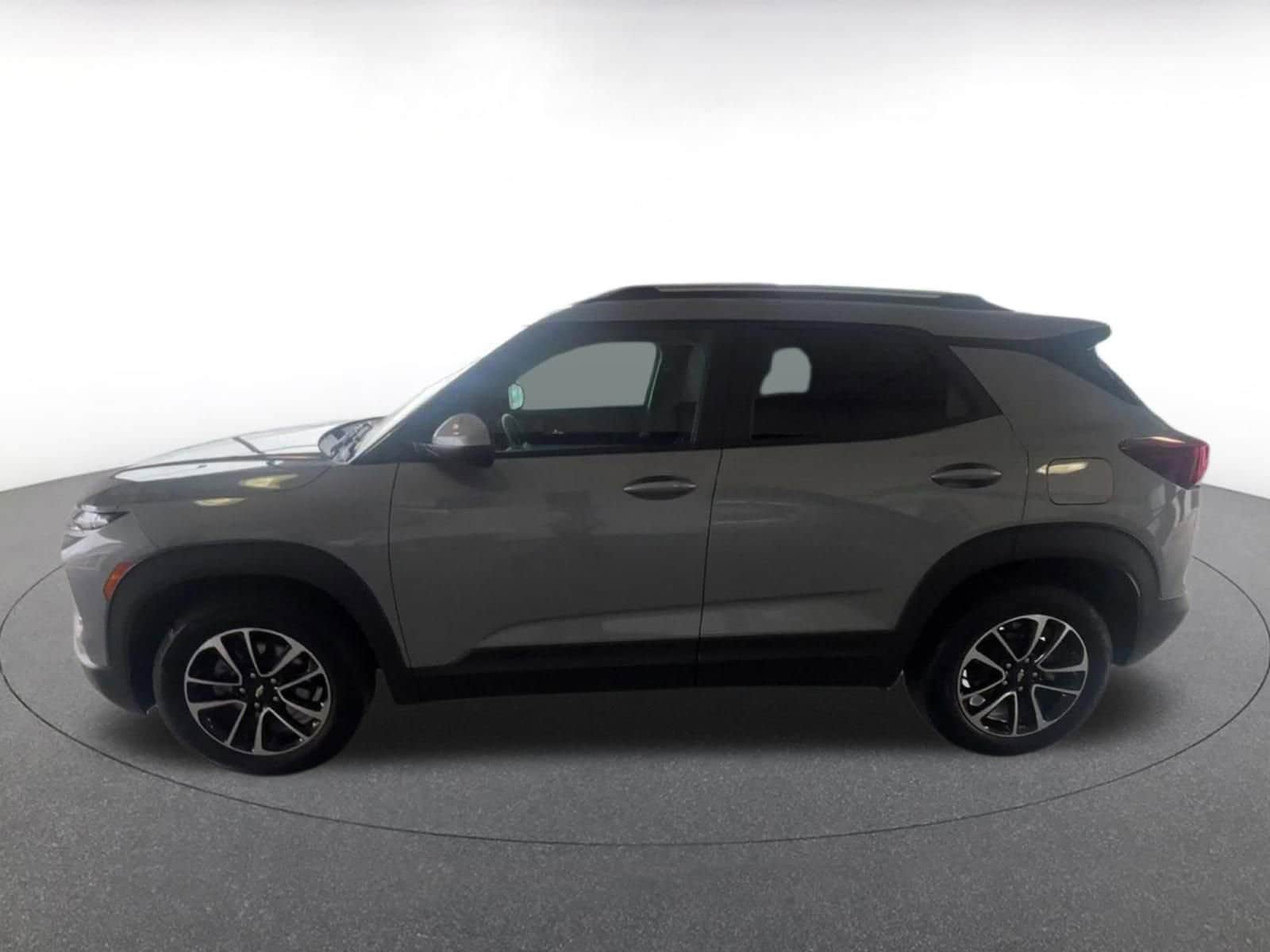 Thumbnail: 2025 Chevrolet TrailBlazer - 8