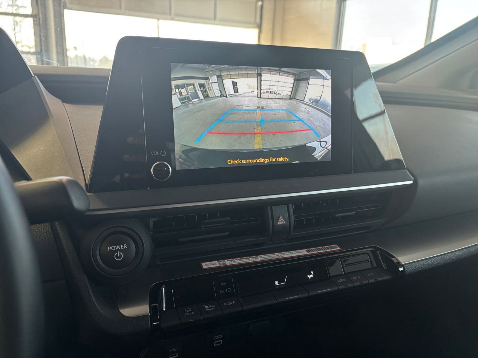 Thumbnail: 2025 Toyota Prius - 27