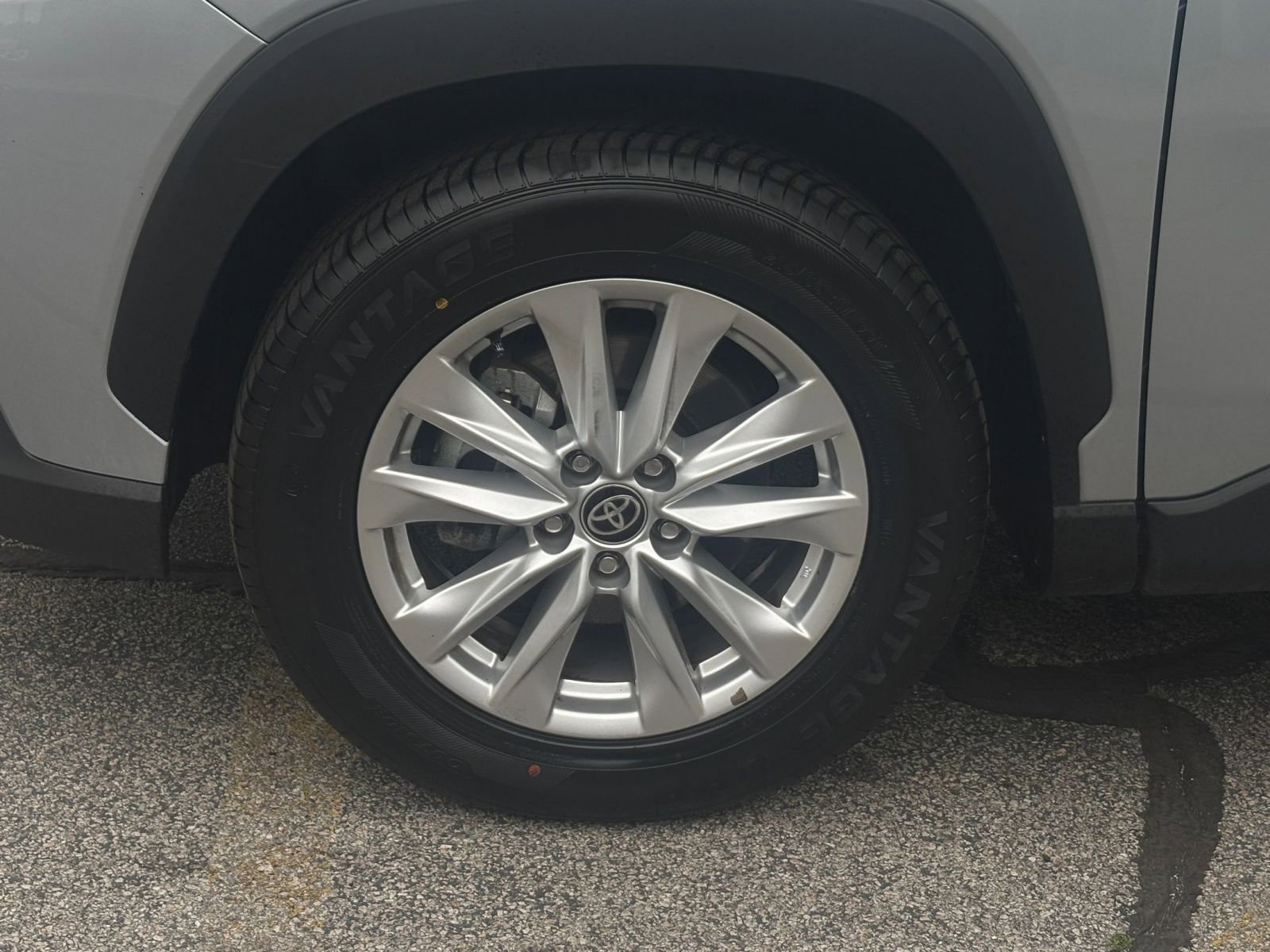 Thumbnail: 2025 Toyota Corolla Cross - 30