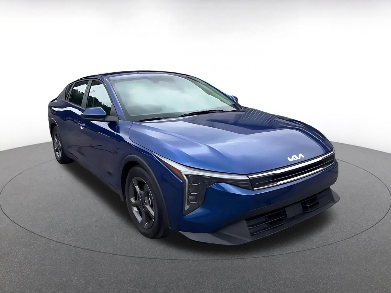 Thumbnail: 2025 Kia K4 - 3