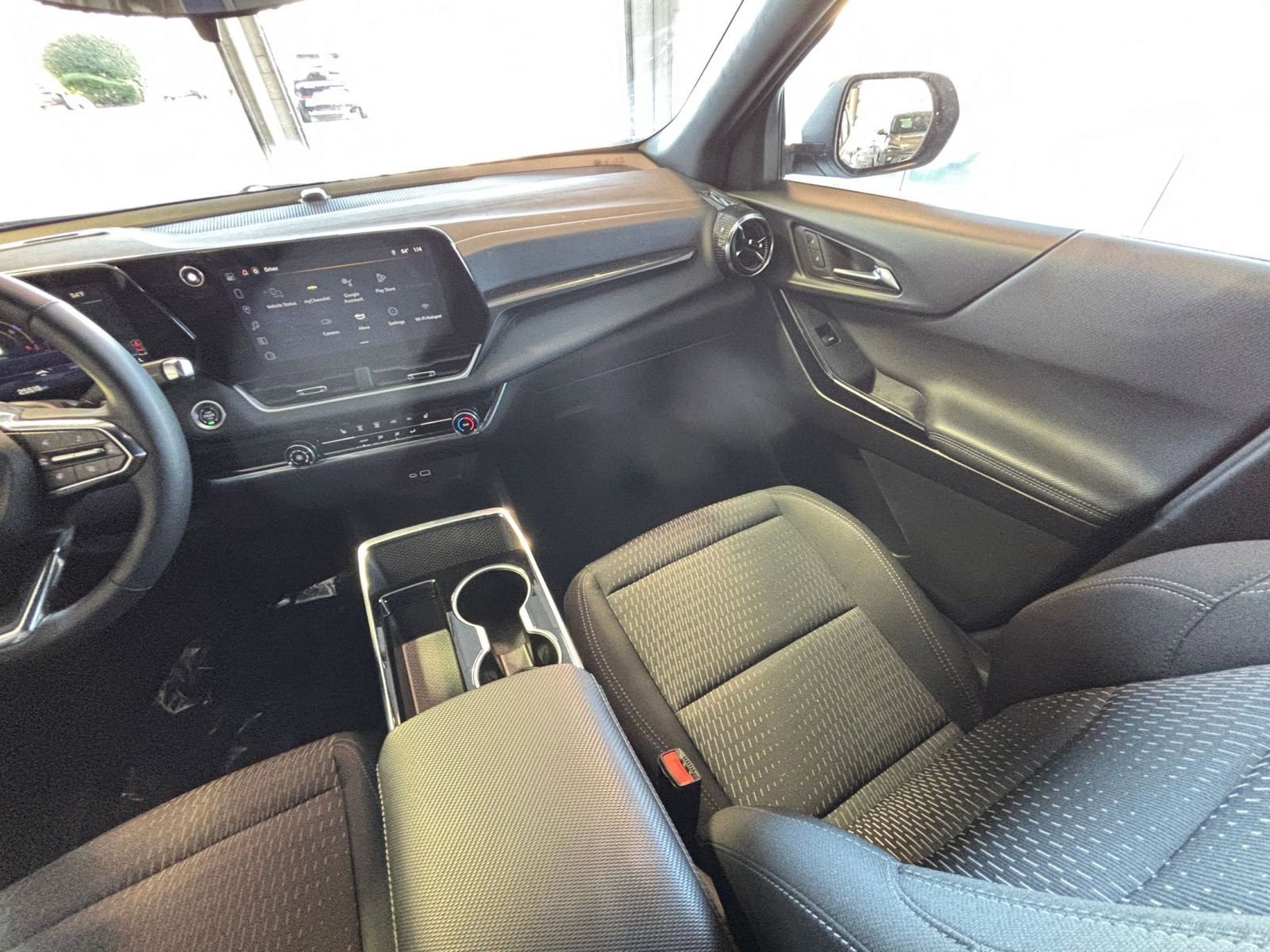 Thumbnail: 2025 Chevrolet Equinox - 34