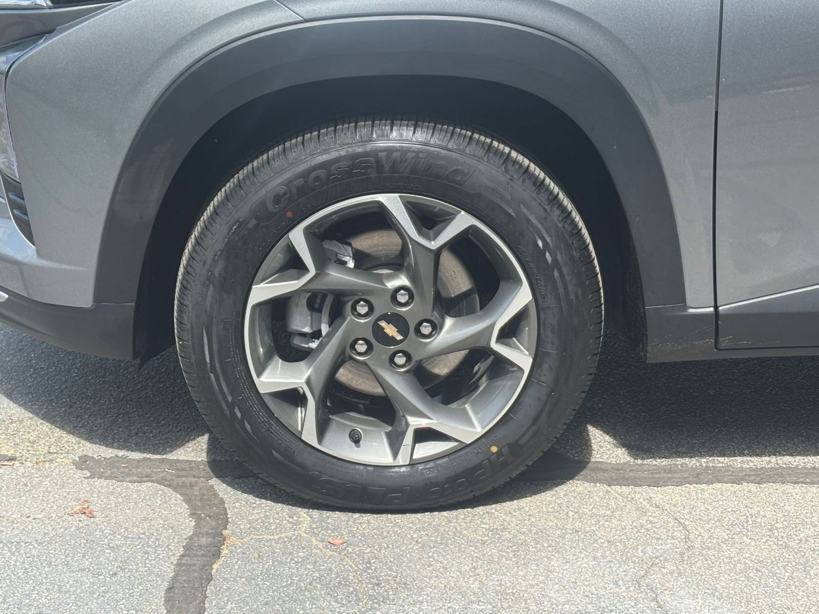 Thumbnail: 2025 Chevrolet Trax - 30