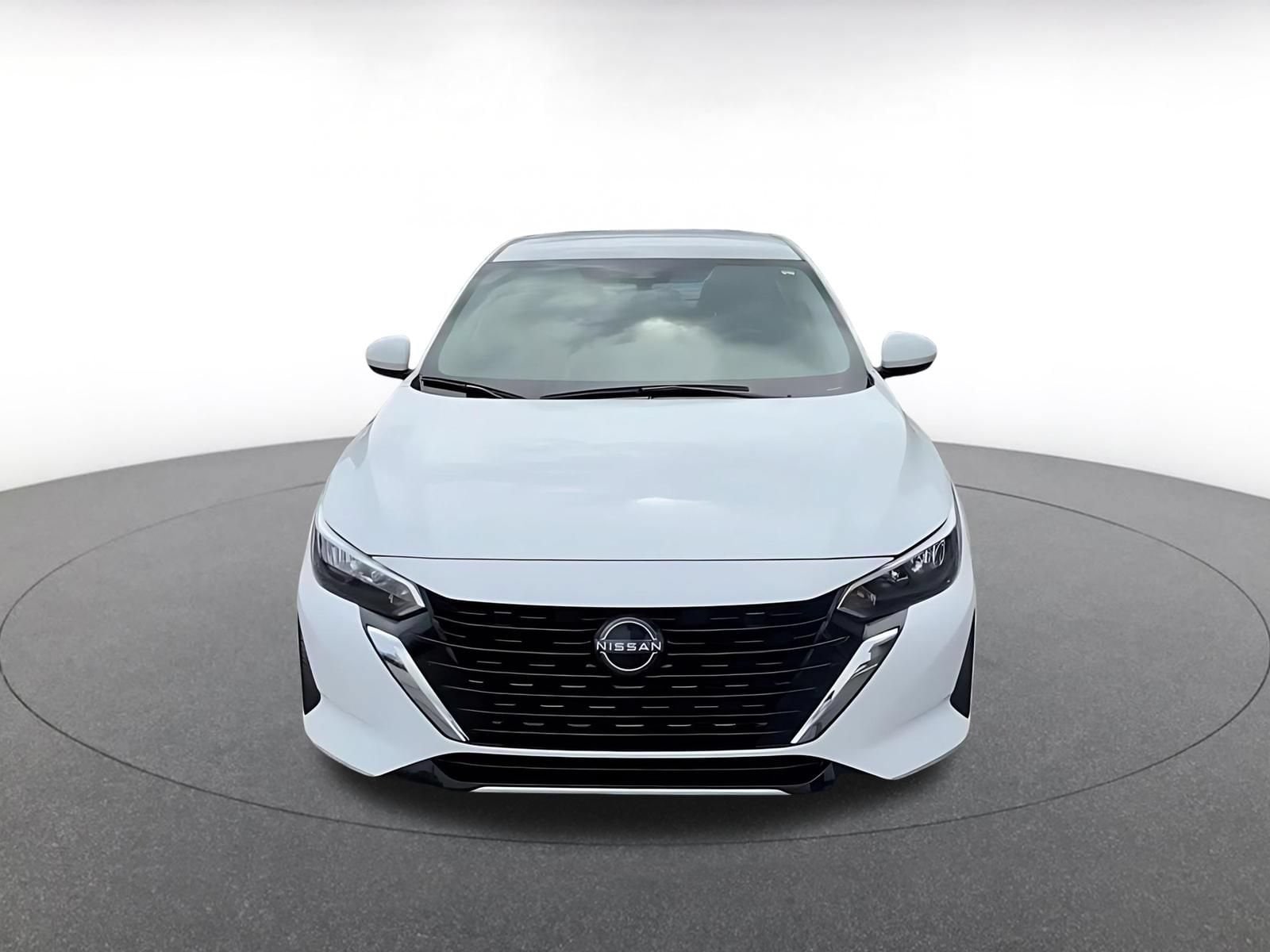 Thumbnail: 2025 Nissan Sentra - 5