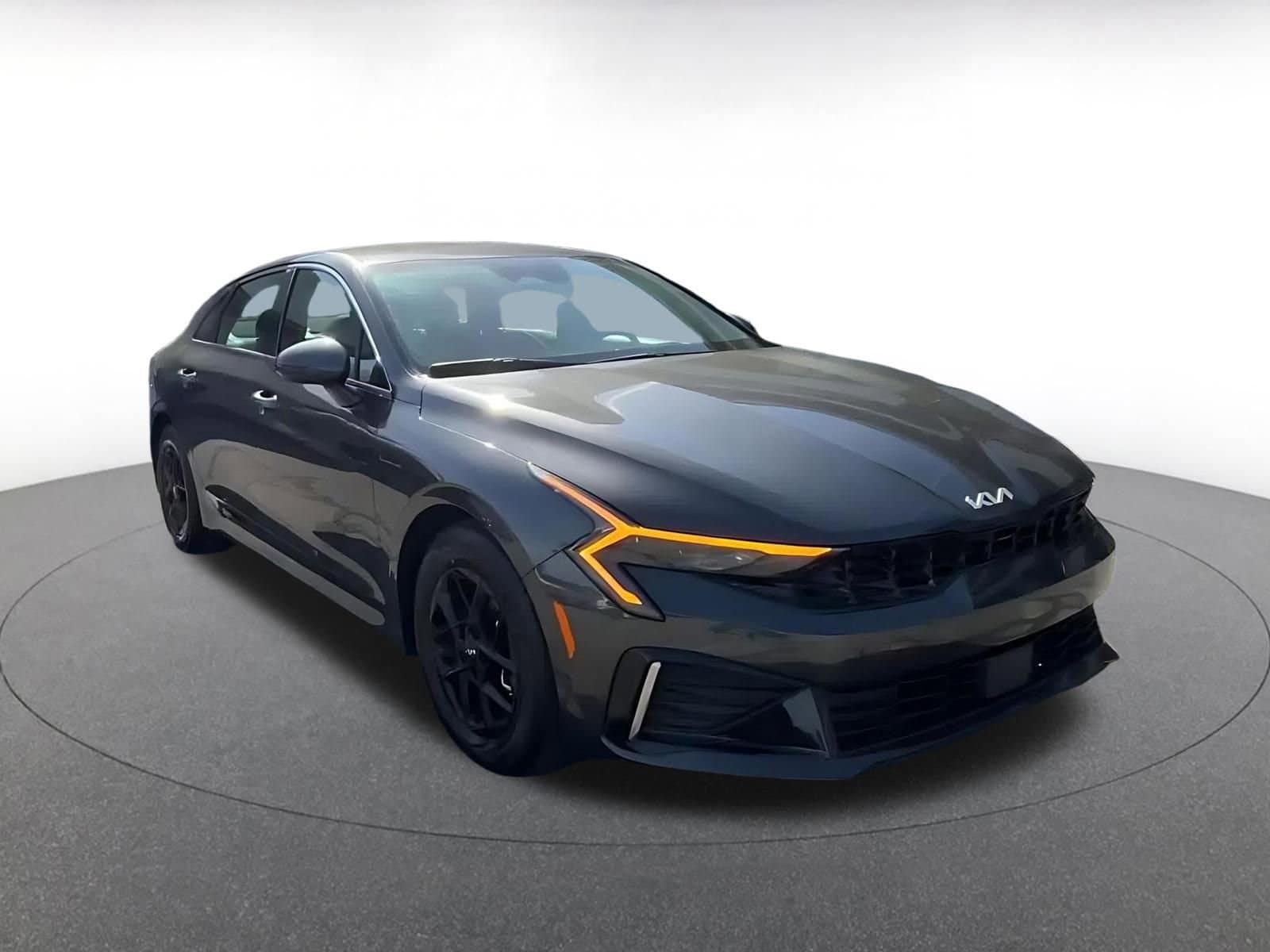 Thumbnail: 2025 Kia K5 - 6