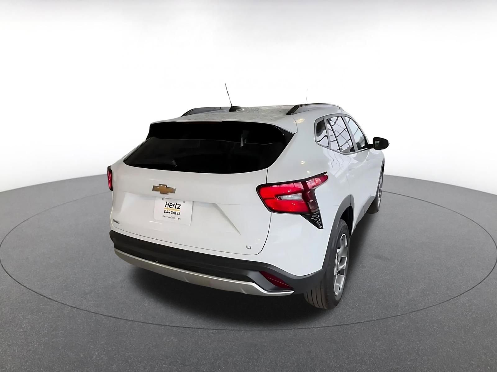 Thumbnail: 2025 Chevrolet Trax - 13