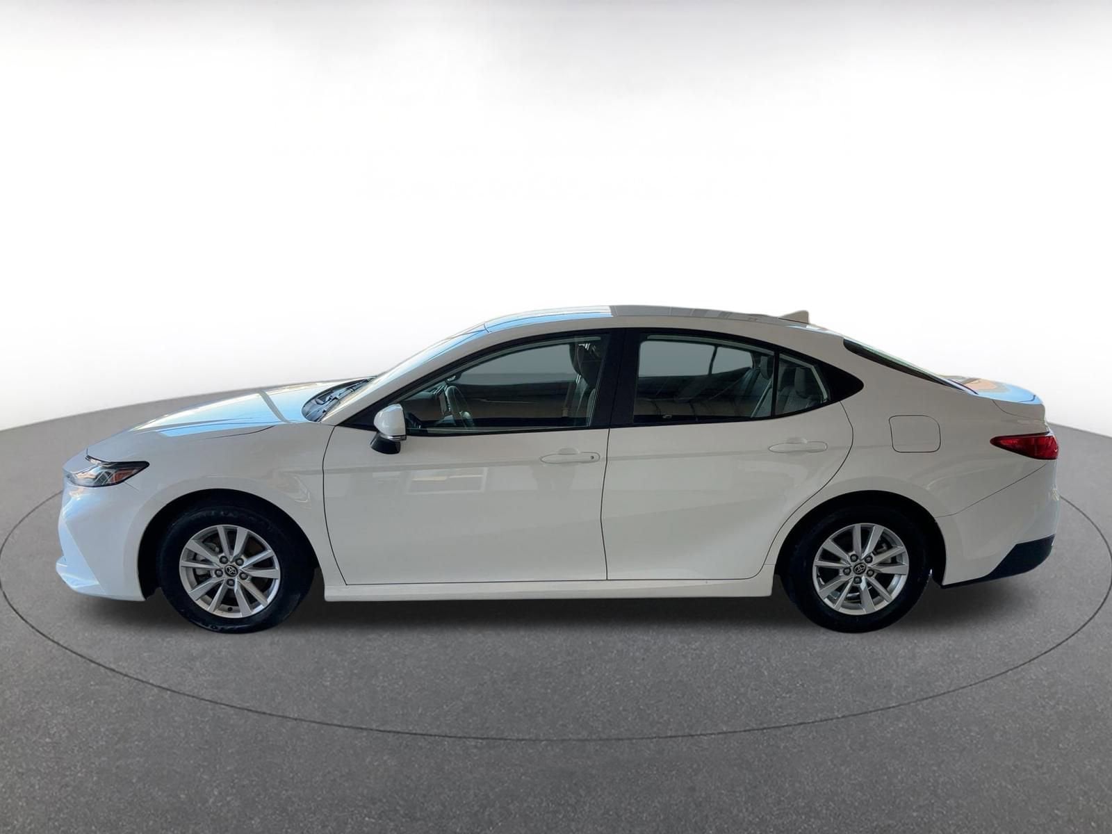 Thumbnail: 2025 Toyota Camry - 10