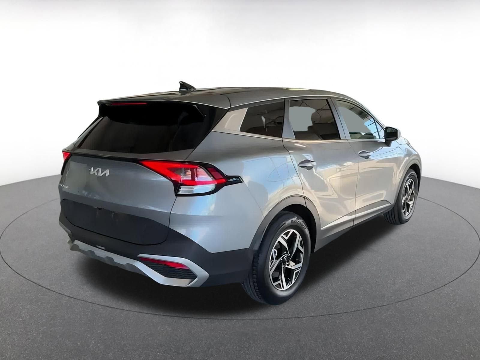 2023 Kia Sportage LX 11