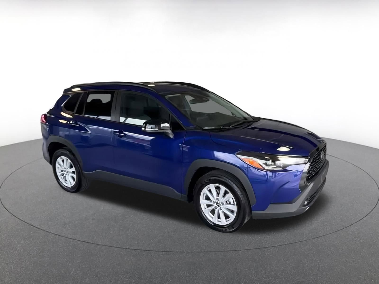 Thumbnail: 2025 Toyota Corolla Cross - 2