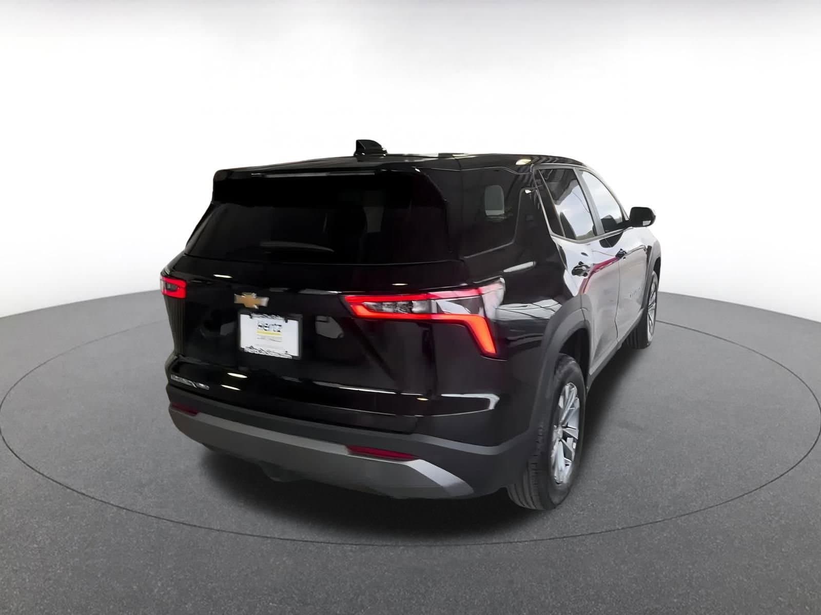 Thumbnail: 2025 Chevrolet Equinox - 13