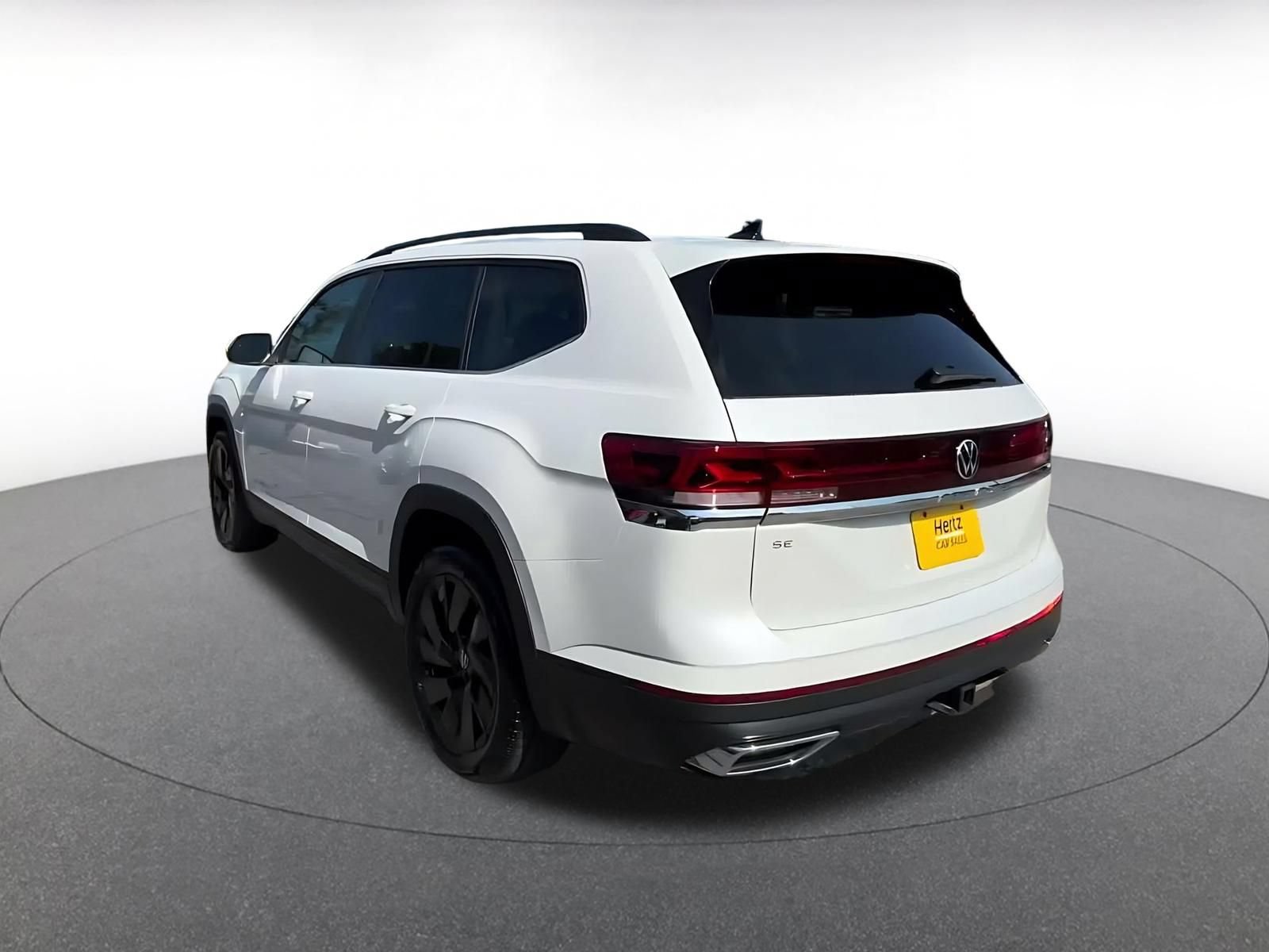 Thumbnail: 2026 Volkswagen Atlas - 10