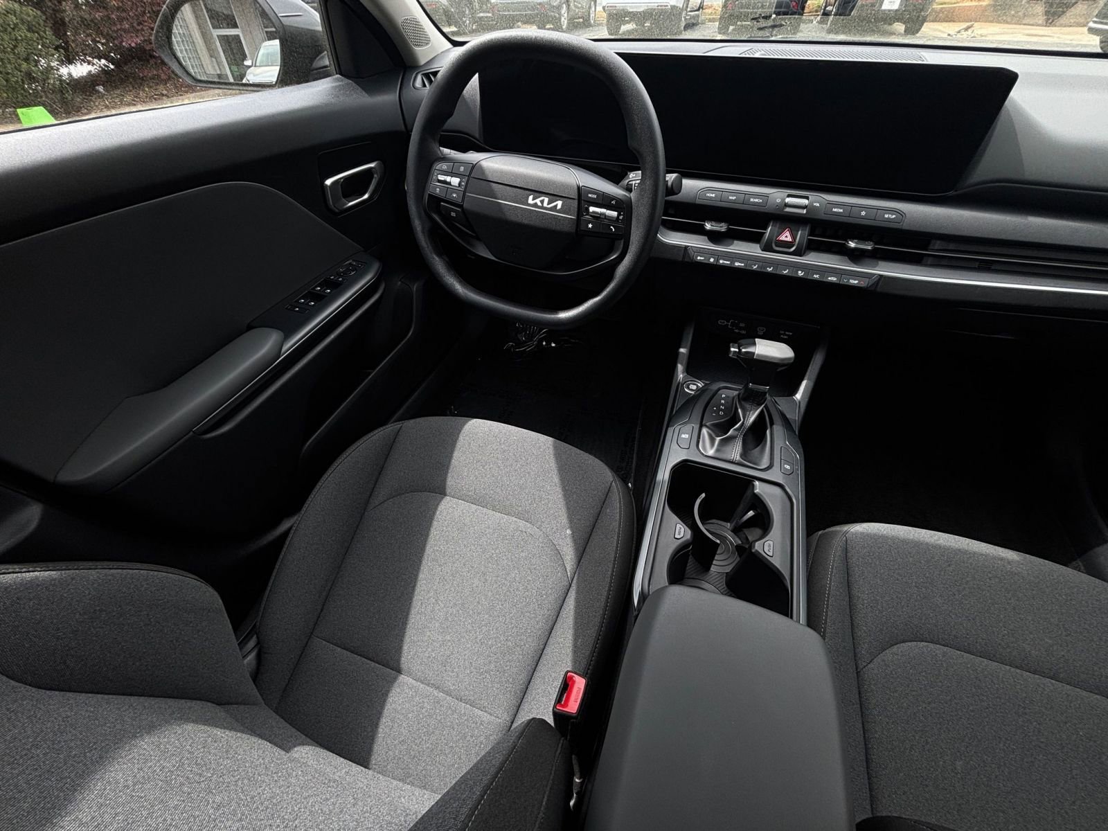 Thumbnail: 2025 Kia K4 - 34