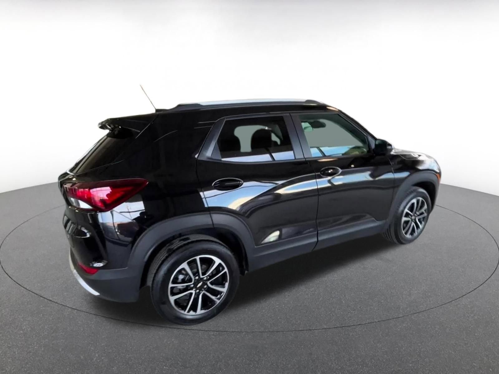 Thumbnail: 2025 Chevrolet TrailBlazer - 20