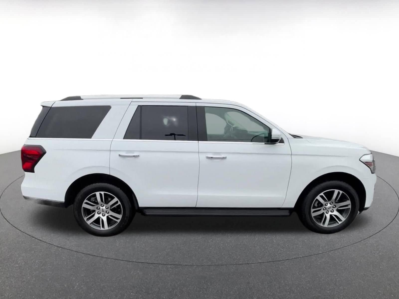 Thumbnail: 2024 Ford Expedition - 21