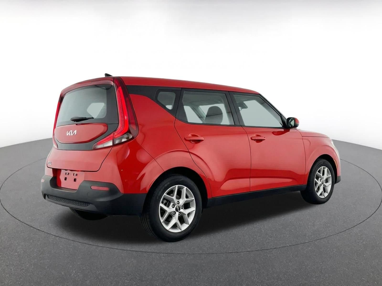 Thumbnail: 2025 Kia Soul - 8